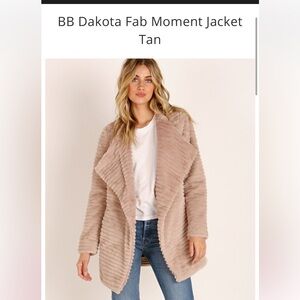 BB Dakota fab moment jacket Medium